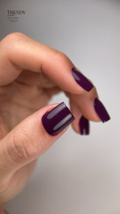 Viola — collection Ultra Violet, Trendy Nails