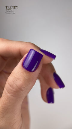 Ultra Violet — collection Ultra Violet, Trendy Nails