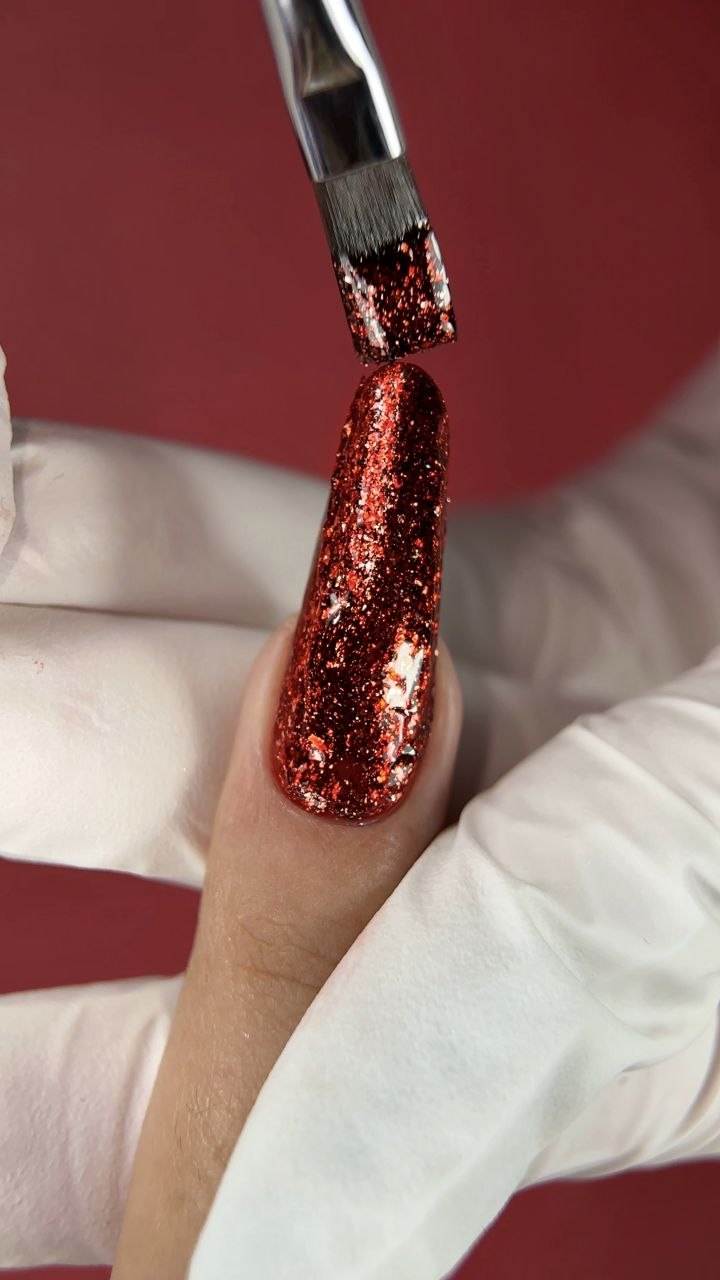 Art Glitter rouge, gel pailleté, Trendy Nails
