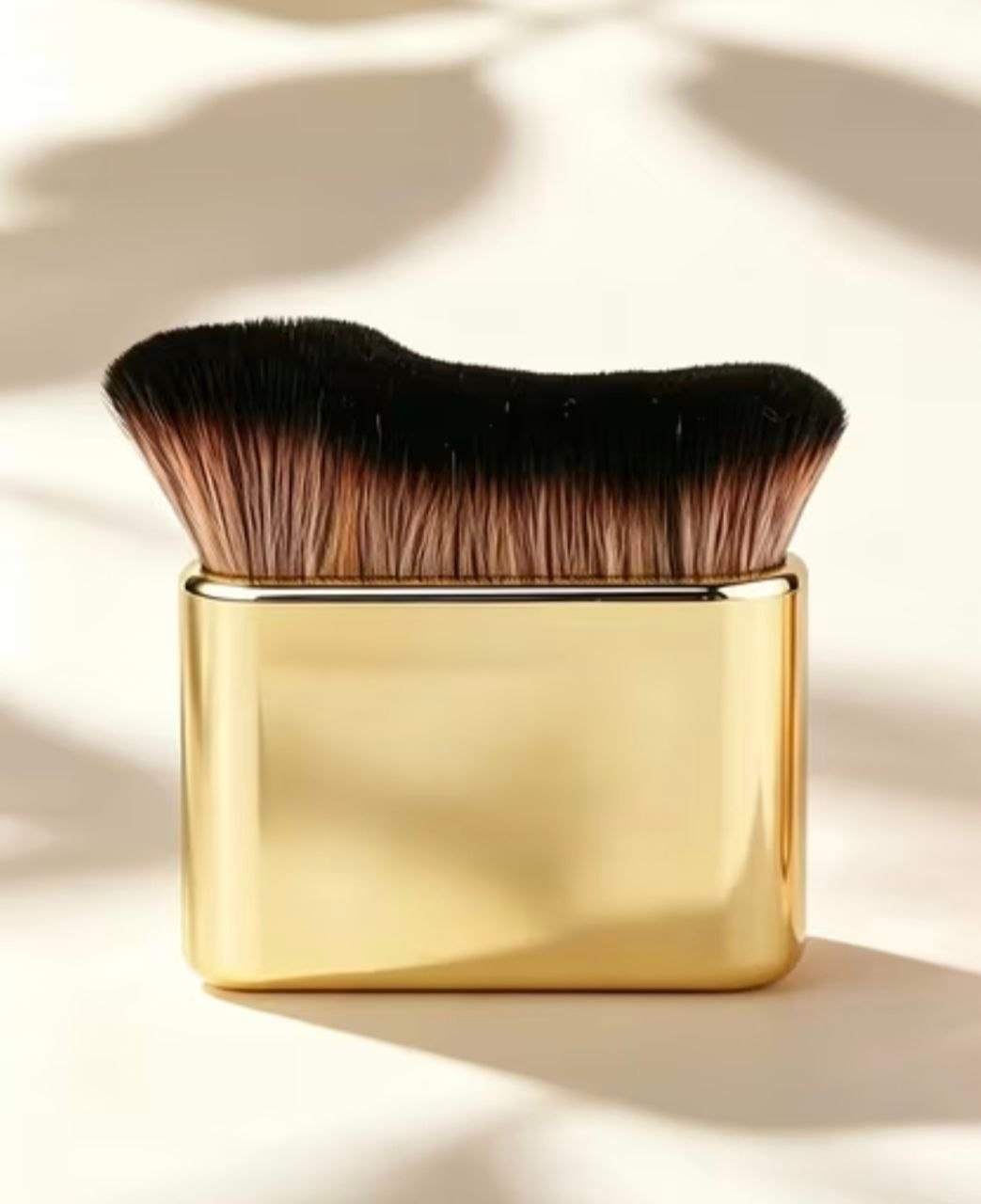 Brosse à poussière doré effet